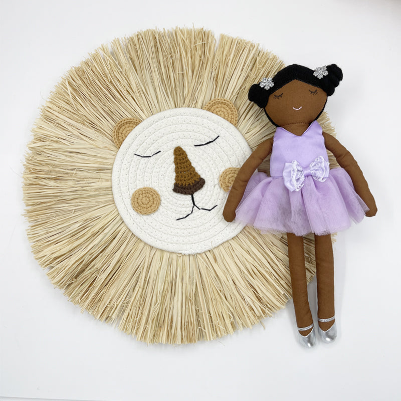 Straw & Woven Lion Wall Hanging