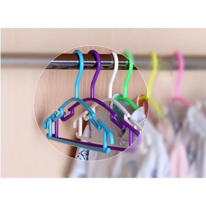 Children's plastic hangers