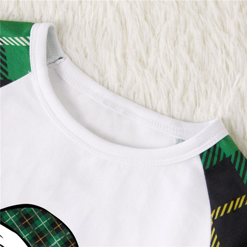 Matching Christmas Pajamas Family Set - Helly Jelly Xmas