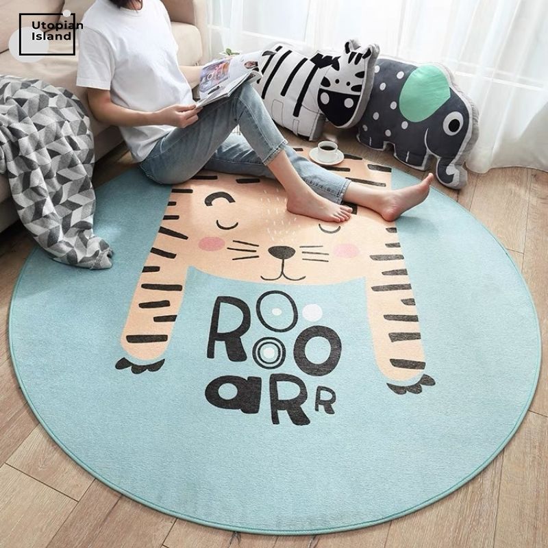 Round Rug Cute Animal Portraits