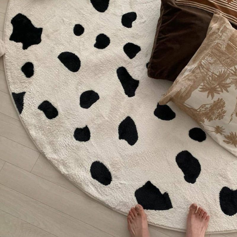 Area Round Rug Dalmatian Pattern