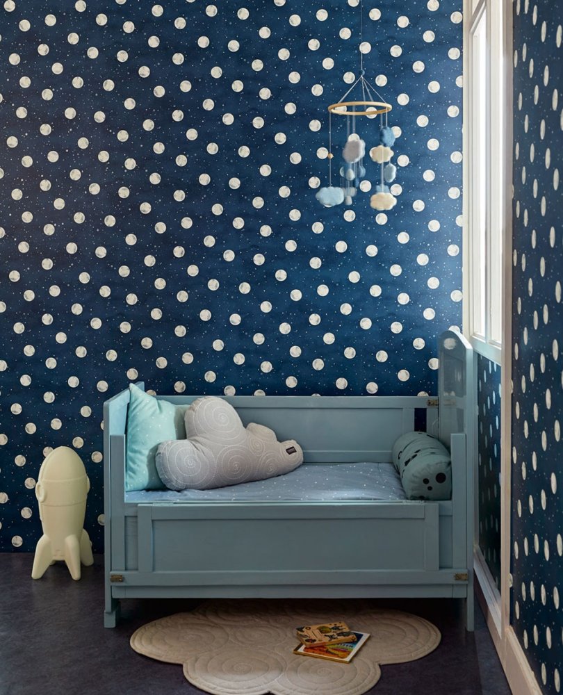 Special "Glow in the dark" children's non-woven wallpaper 399031, Mini Me, Eijffinger