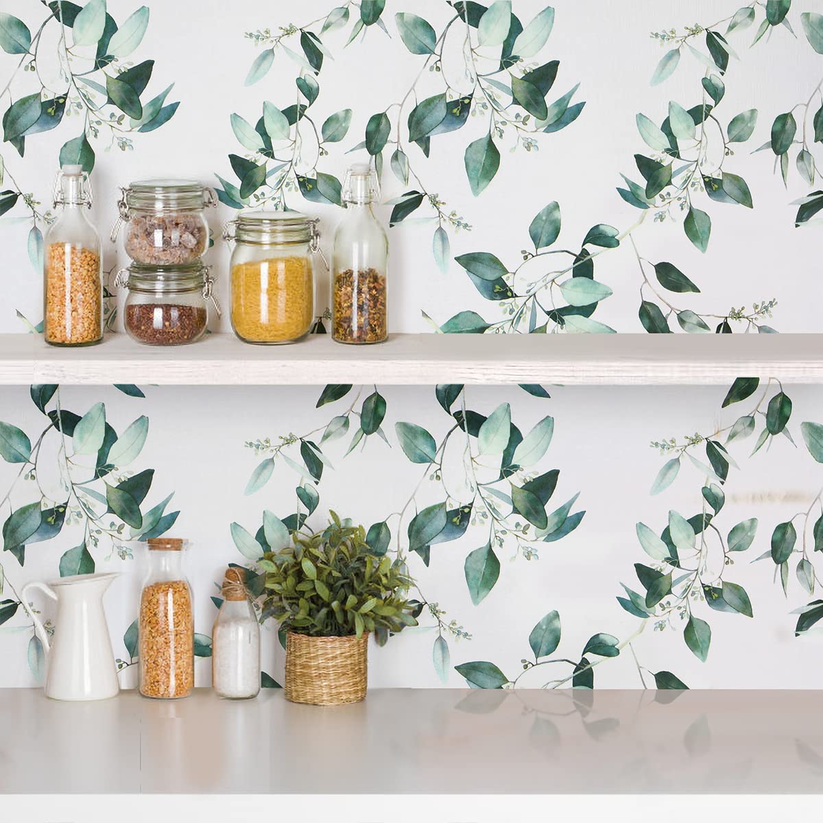 Calming Green Leaf Pattern Peel and Stick Wallpaper