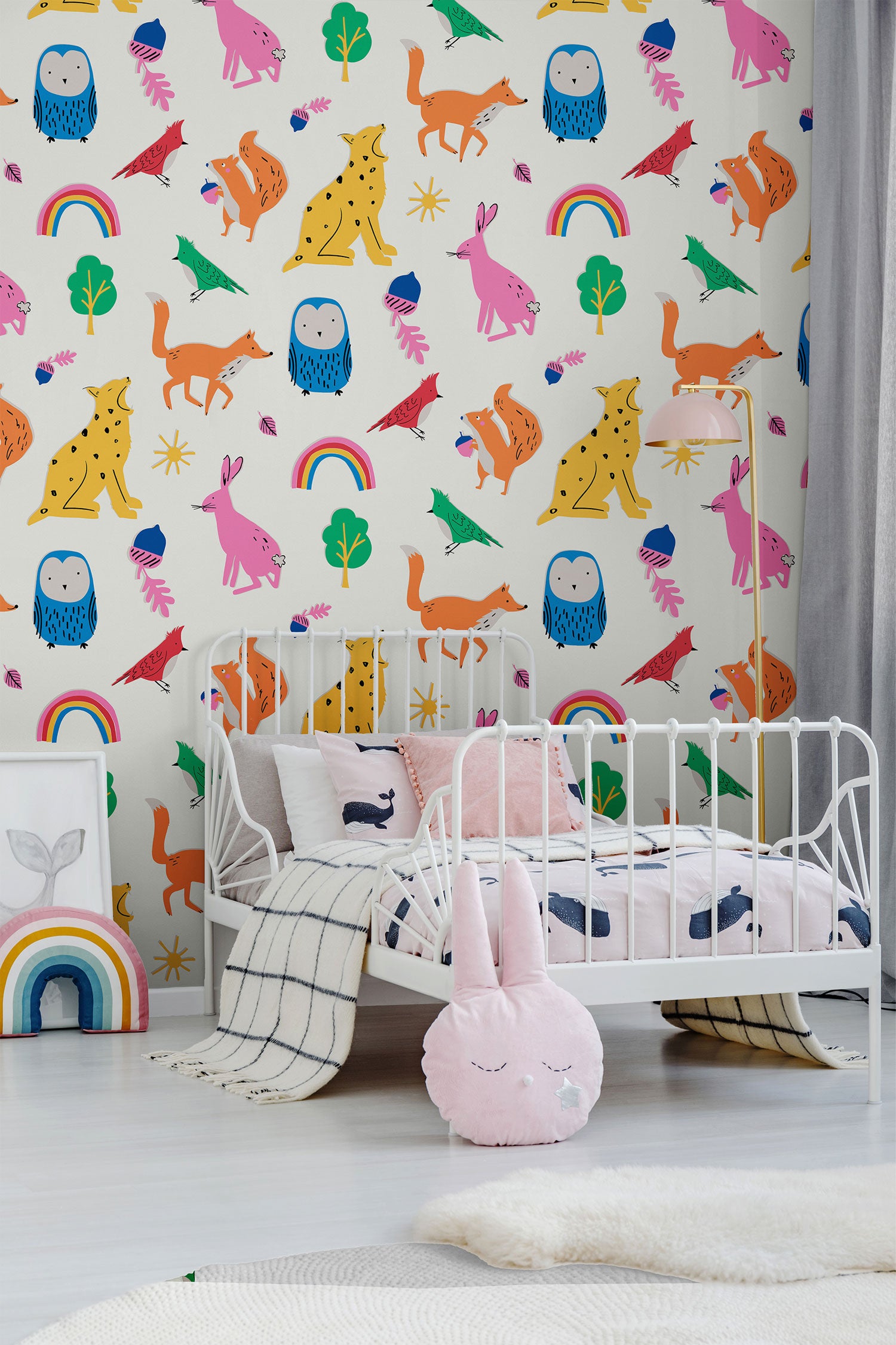 Colorful children's wallpaper with animals, 118587, Joules, Graham&Brown