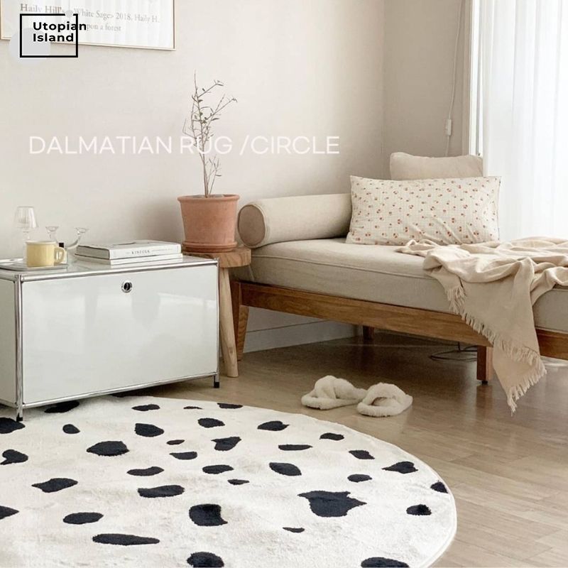 Area Round Rug Dalmatian Pattern